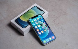 iPhone 12 giảm giá chạm đáy, chỉ còn hơn 14 triệu đồng