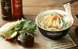 Phở 24 lại bị Jollibee bán 