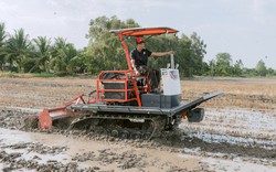 "Máu" sáng chế, nông dân Út Chí cải tiến máy kéo lúa bán sang tận châu Phi, châu Mỹ