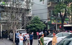 Video: Hàng trăm cảnh sát xuất hiện trước nhà trùm giang hồ Tuấn “thần đèn” và một dân “anh chị” khác ở Thanh Hóa