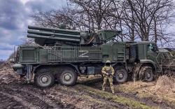 Trận chiến Bakhmut mới nhất: Ukraine truy đuổi hệ thống phòng không Nga, dội 'bão lửa' biến nó thành sắt vụn