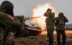 1.000 binh sĩ, 40 xe tăng Ukraine ồ ạt phản công, quân Nga đành rút lui ở Bakhmut 