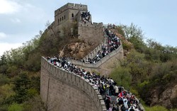 Trung Quốc: Nhu cầu du lịch tăng vọt, du khách bị "chặt chém" gấp 16 lần bình thường