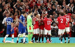 Đè bẹp Chelsea, M.U nới rộng siêu kỷ lục tại Premier League