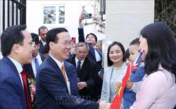Chủ tịch nước gặp cộng đồng người Việt tại Anh: Mong muốn bà con thành công hơn nữa