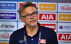 HLV Troussier: "U22 Việt Nam chơi hơn 2 người có thể là... định mệnh"