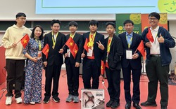 Một lớp ở Hà Nội vừa có 3 học sinh đoạt HCV Olympic Toán quốc tế: Bí quyết từ cô giáo