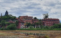 Pháp viện Thánh Sơn ở Khánh Hòa, ngôi chùa có kiến trúc Ấn Độ-Myanmar của hệ phái Khất sĩ