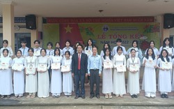 "Thế hệ học sinh vàng" ở ngôi trường dưới chân núi lửa Krông Nô