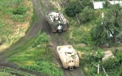 Ukraine phục kích, bắn cháy xe bọc thép KAMAZ Typhoon của quân Nga, giải phóng Makarivka