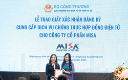 Bộ Công Thương trao giấy xác nhận cung cấp dịch vụ chứng thực hợp đồng điện tử cho MISA