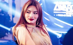 Vũ Thu Phương: "Tôi dấn thân trải nghiệm showbiz Việt vì lo lắng cho các con"