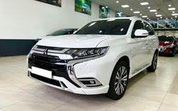 Sắp có thế hệ mới, Mitsubishi Outlander cũ xuống giá khó tin