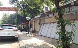 Hà Nội: Khu đất được quy hoạch làm bãi đỗ xe của cư dân bị chiếm dụng làm ki-ốt