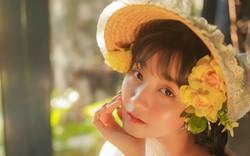 Thu Dung - hot girl cover ra mắt ca khúc "Sầu Hồng Gai" phiên bản tiếng trung