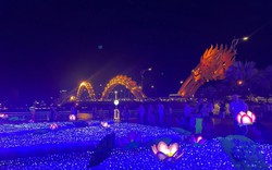 Người dân chen chân đến công viên ánh sáng "khủng" lần đầu tiên xuất hiện tại Đà Nẵng