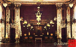 Nhà hát tráng lệ của vua Khải Định hơn 100 năm trước