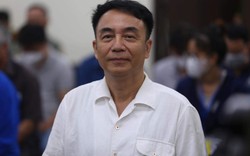 Bất ngờ về hình ảnh cựu Phó Cục trưởng Trần Hùng khi được áp giải tới tòa
