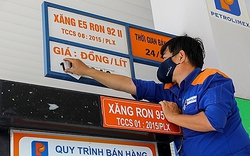 Giá xăng dầu hôm nay 21/7: Xăng RON 92 sẽ giảm dưới 20.000đ vào chiều nay?