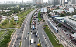 20 năm chưa làm được 20km của tuyến metro số 1, TP.HCM nên xem xét những vấn đề trước mắt