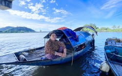 Chuyện kể về người phụ nữ 40 năm vớt xác trên dòng sông Lam