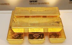 Giá vàng hôm nay 17/8: Vàng trong nước hạ nhiệt khi thế giới xuyên thủng hỗ trợ về gần 1.891 USD/ounce