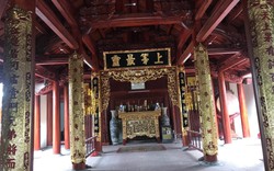 Đây là ngôi đền cổ ở Bắc Ninh-nơi ra đời bài thơ Thần, bản Tuyên ngôn độc lập đầu tiên của Việt Nam