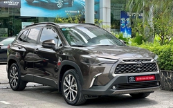 Toyota Corolla Cross cũ lần đầu xuống dưới 700 triệu đồng tại Việt Nam