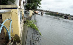 Sạt lở bờ kênh Thanh Đa: Đề xuất tháo dỡ khẩn cấp 15 căn nhà và xây dựng kè mới