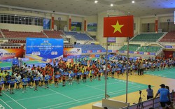 Gần 400 VĐV tranh tài tại Giải Cầu lông các cây vợt thiếu niên, trẻ xuất sắc quốc gia 2023