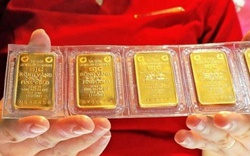 Vàng miếng SJC bất động dù thế giới giảm sâu, tỷ giá Vietcombank vọt lên 23.910 đồng/USD