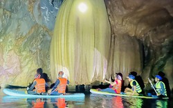 Cận cảnh vẻ đẹp mê hồn của hang Sơn Nữ vừa phát hiện ở Quảng Bình