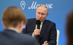 Tổng thống Putin: Nước Nga tuyệt đối bất khả chiến bại