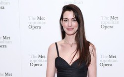 Anne Hathaway hút mọi ánh nhìn với "mặt mộc"