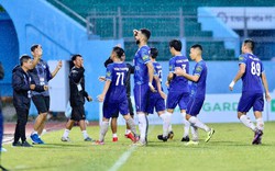 Tin tối (30/9): Khánh Hòa có nguy cơ bỏ V.League 2023/24 vì khó khăn về tài chính