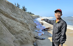 Quảng Bình: Ngư dân xót xa nhìn một trong những bờ biển đẹp nhất Đồng Hới xói lở dần