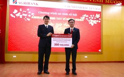 Agribank Bắc Yên Bái trao 1.000 xuất quà Tết cho hộ nghèo và đối tượng chính sách