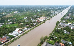 Từ thuở mang gươm đi mở cõi...!