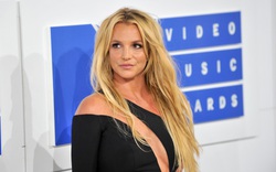 Britney Spears phủ nhận "lén lút" ra album mới