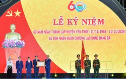 Phó Chủ tịch Quốc hội Trần Quang Phương dự lễ Kỷ niệm 60 năm ngày thành lập huyện Yên Thủy