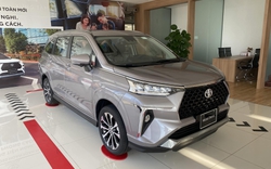 Giá xe Toyota Veloz Cross lăn bánh tháng 2/2024: Giảm liên tục sau bê bối gian lận an toàn
