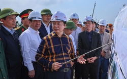 Phó Thủ tướng Trần Hồng Hà yêu cầu triển khai nghiêm túc dự án cao tốc Diễn Châu - Bãi Vọt