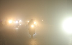 Chuyên gia cảnh báo gì trước hiện tượng sương mù Hà Nội?