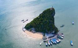 Bãi biển này của Việt Nam lọt danh sách đẹp nhất thế giới có gì hấp dẫn?