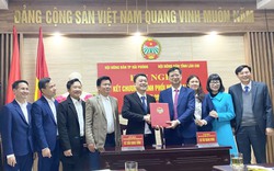 Hội Nông dân Lào Cai ký kết hợp tác với Hội Nông dân TP.Hải Phòng