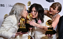 Grammy 2024: Đêm trao giải tôn vinh "phái đẹp"