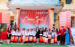 Đoàn Thanh niên Agribank Quảng Trị chung tay “Thắp sáng ước mơ thiếu nhi Việt Nam” năm 2024