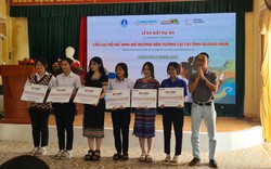Tổ chức VinaCapital Foundation triển khai 6 câu lạc bộ nữ sinh mở đường đến tương lai tại Quảng Nam