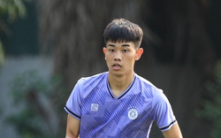 Vì sao Hà Nội FC "bể kèo" với Nguyễn Đình Bắc?