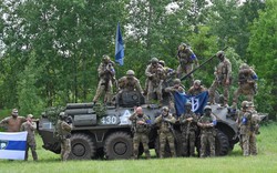 Lực lượng 'tình nguyện Nga chiến đấu vì Ukraine' tuyên bố chiếm được làng Nga trong các cuộc đột kích